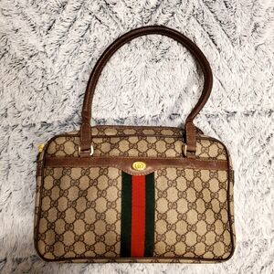 ❌❌❌SOLD❌❌❌ Authentic GUCCI vintage shoulder bag